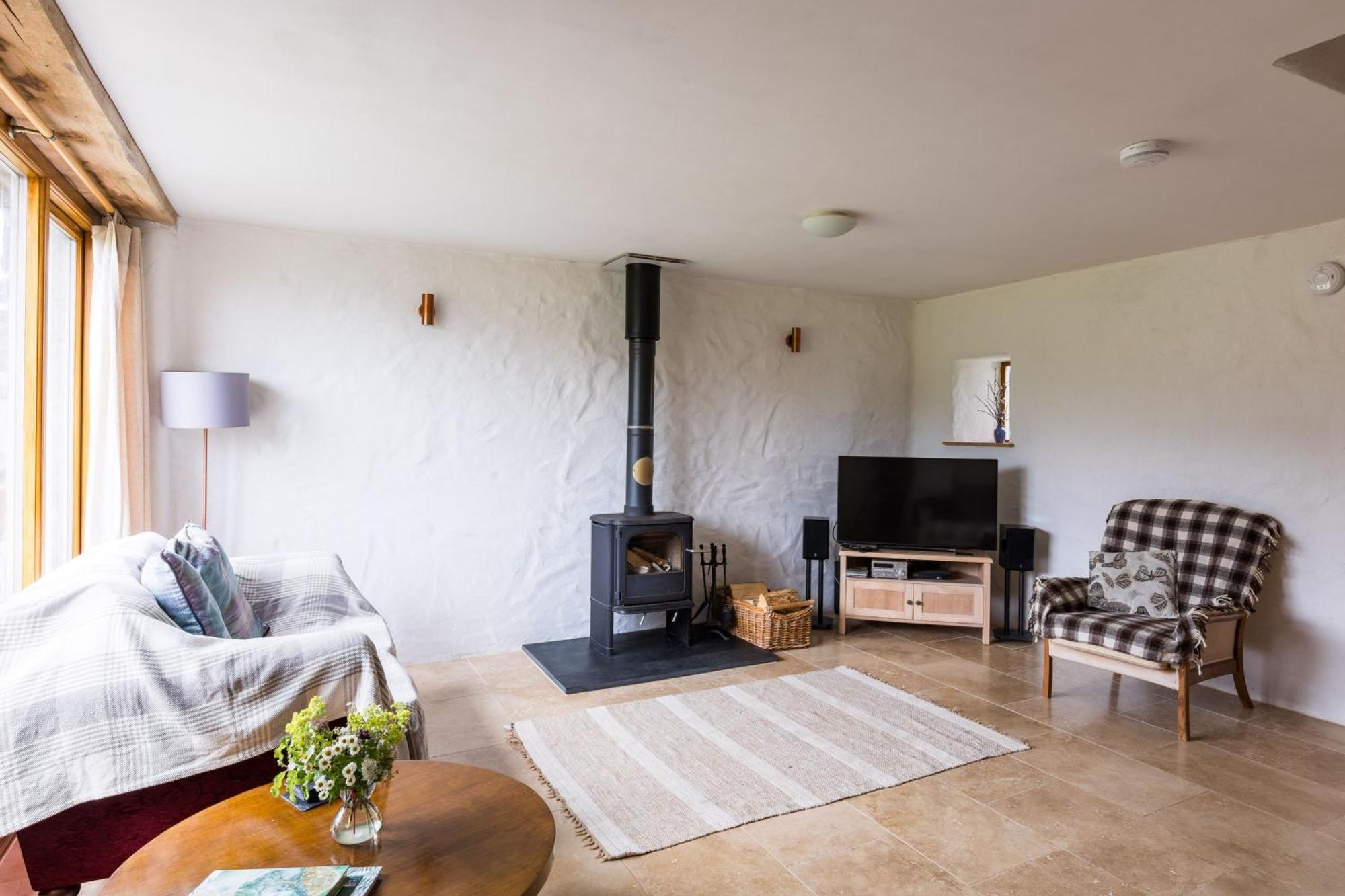 The Workshop- Eco Cottage By The Coastal Path Goodwick Exterior foto